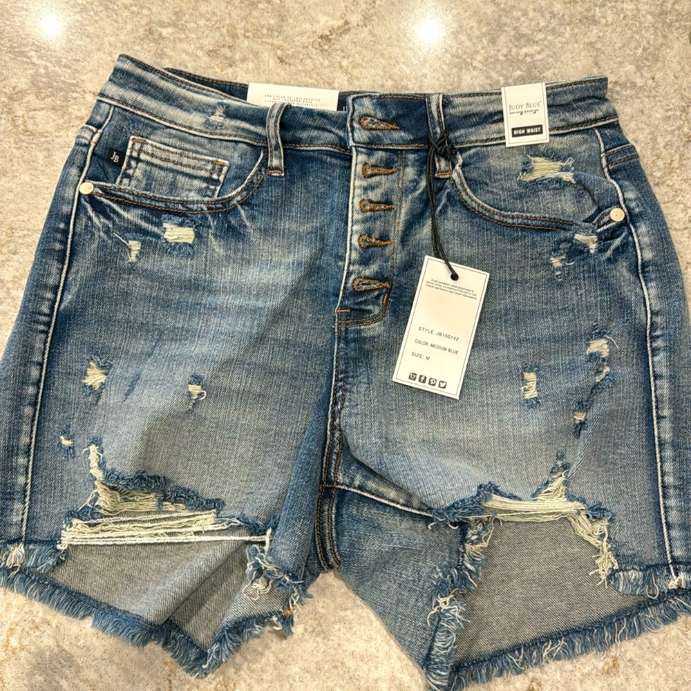 NWT Judy Blue shorts